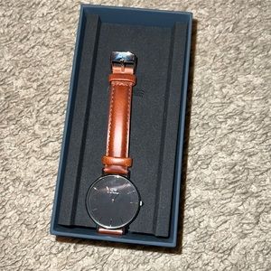 NEW Daniel Wellington Watch Petite St Mawes Silver Black 32mm
